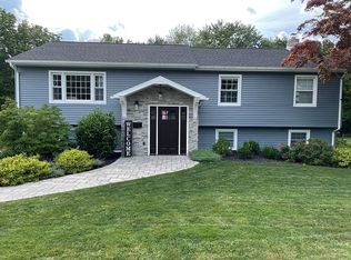 29 Hanover Pl, Wayne, NJ 07470