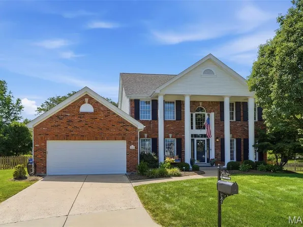 645 Arbor Haven Dr, Ballwin, MO 63021
