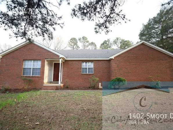 1402 Smoot Dr, Jonesboro, AR 72401