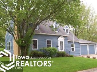 406 N Gilbert St, Forest City, IA 50436