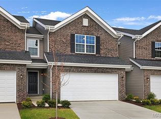 43 Fairmount Grove Dr, Saint Peters, MO