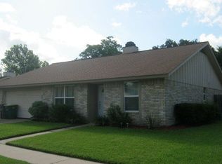 209 Kensington Dr, Victoria, TX 77901