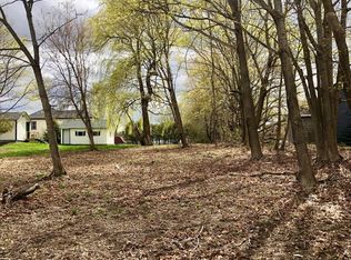 85 Lincoln St, Calais, ME 04619