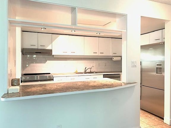 5th image of 1350 View Cres #412