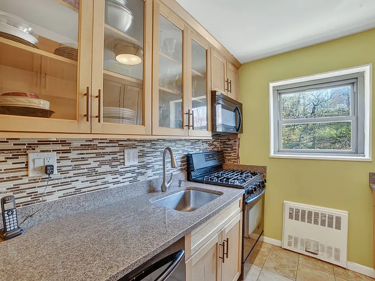 222 N Broadway #3D — Photo 18