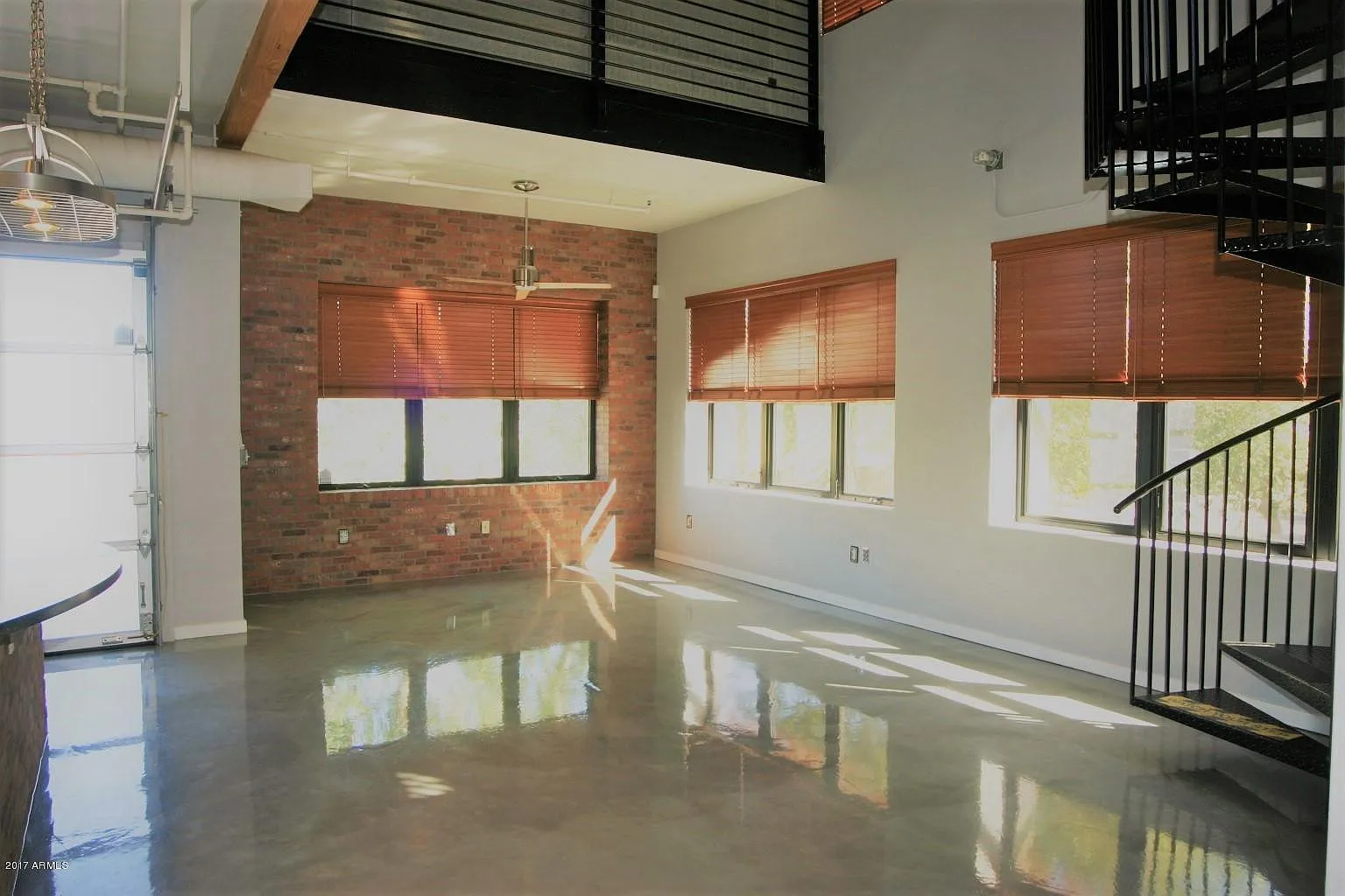 2 bed, 2.0 bath, 1408 sqft, $2,300 — Photo 3