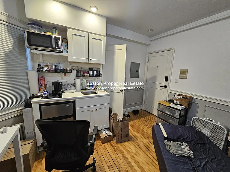 10 Westland Ave #1 — Photo 7