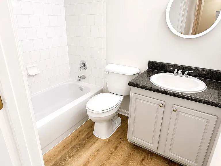 1002 Brighton Point — Photo 15