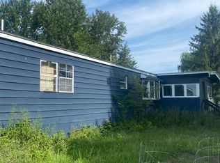 25 Lower Post Rd, Ghent, NY 12075