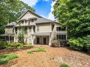 1461 Oakridge Cir, Decatur, GA 30033