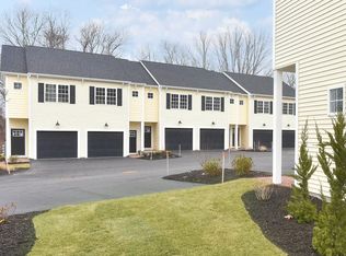 325 Greenwich Ave UNIT 7, Warwick, RI 02886