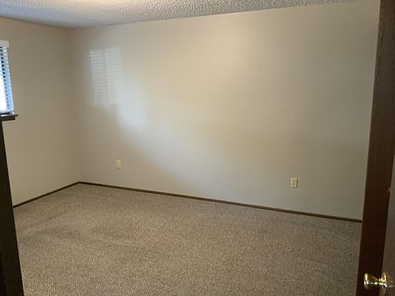 5th image of 2340 N Wall St #2340