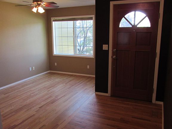 2nd image of 5109 N Hertford Way