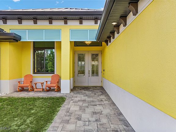3rd image of 7057 Max Dr