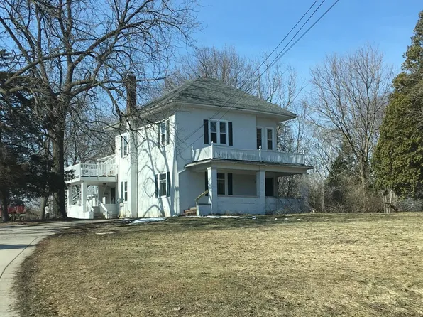 170 & 172 Jones St, Sun Prairie, WI 53590