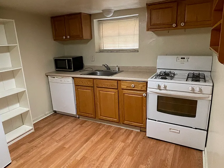 3141 Beechwood Blvd #3 — Photo 6