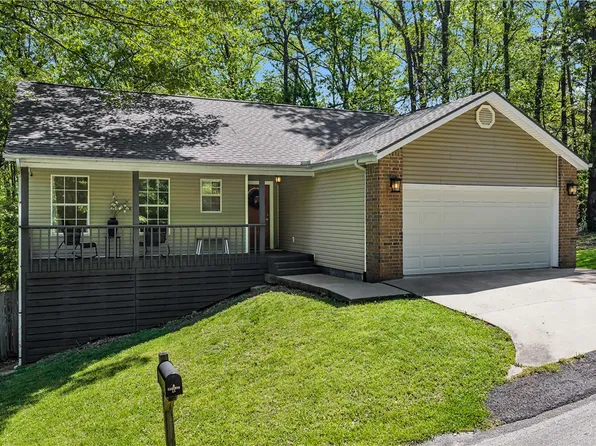 2 Garland Ln, Bella Vista, AR 72714