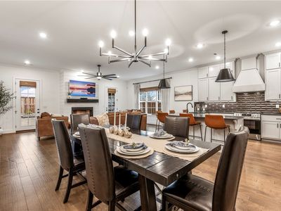 6201 SW Beacon St, Bentonville, AR, 72713