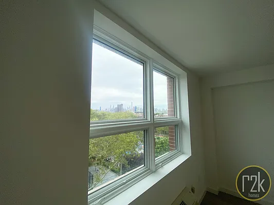 Rented by Realty 2000 Corp | media 36