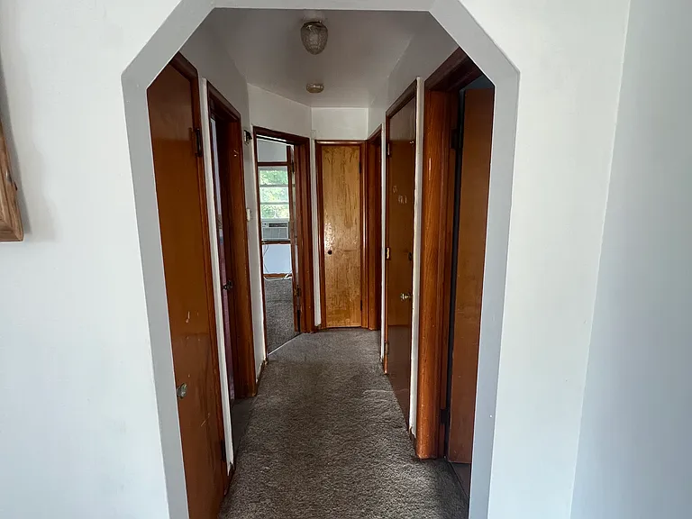 6844 Memorial Ave — Photo 12
