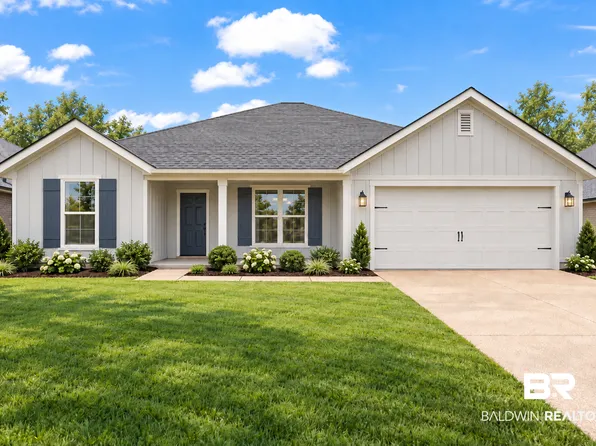 19800 Conecuh Dr, Robertsdale, AL 36567