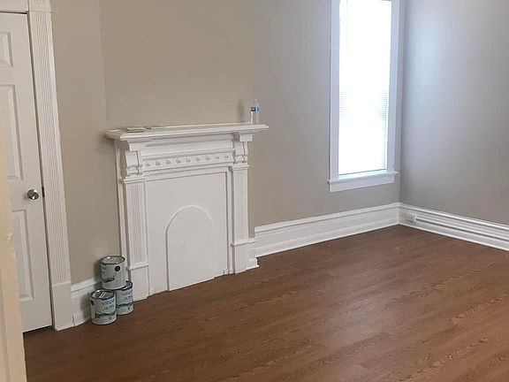 4th image of 1216 W 6th Ave #1
