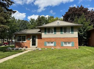 33726 Donnelly St, Garden City, MI 48135