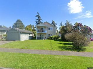 2220 Dean Ave, Bellingham, WA 98225