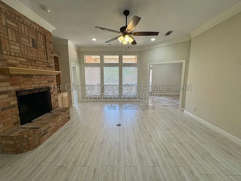 6376 Newport Ct — Photo 6