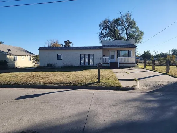 131 W Market St, Dodge City, KS 67801