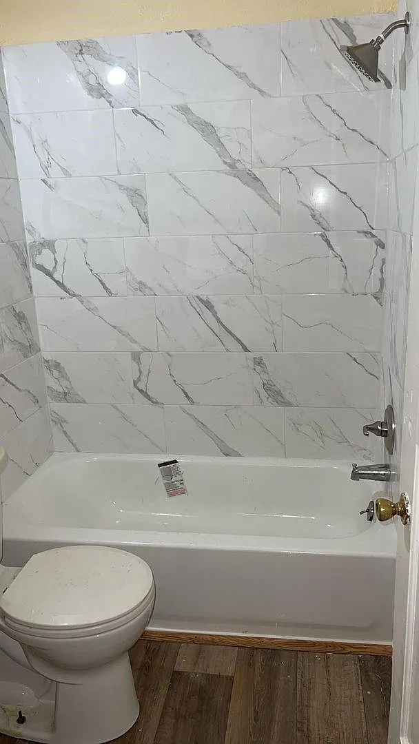 2 bed, 1.0 bath, 4200 sqft, $995 — Photo 4