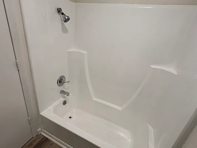 2401 Vine St #10 — Photo 5