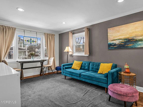 4th image of 75 Carpenter Street