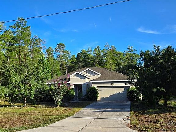 4th image of 64 Village Center Dr