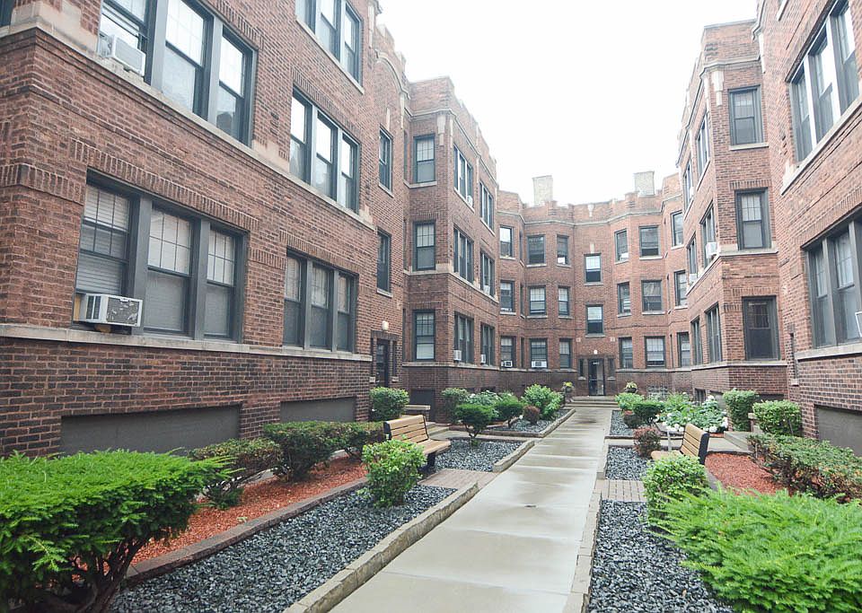 1st image of 4411 N Wolcott Ave APT 3B