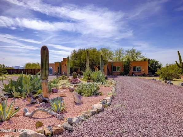4401 N Sanders Rd, Tucson, AZ 85743