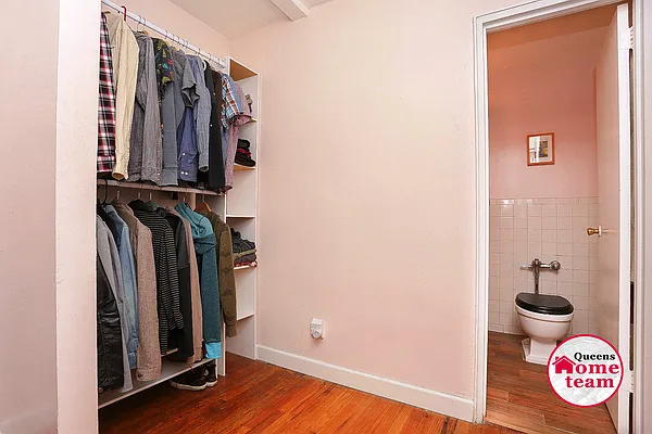 Sold by Keller Williams Realty Landmark II | media 17