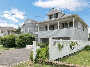 552 Ocean Ave, Rumson, NJ 07760