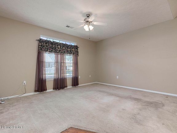 5th image of 8405 Moss Garden Dr