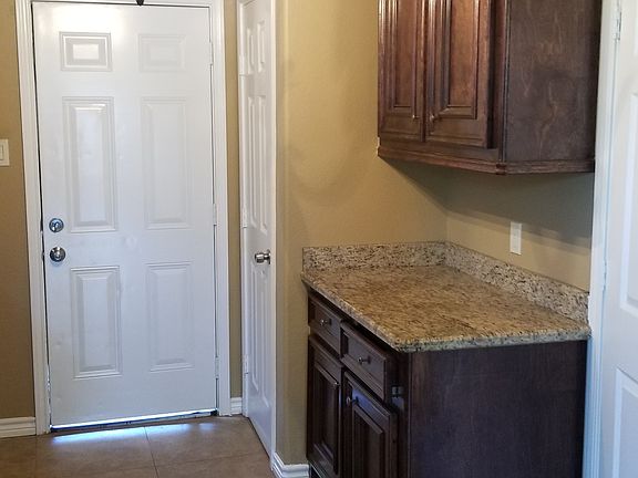 3rd image of 11043 San Jacinto Dr