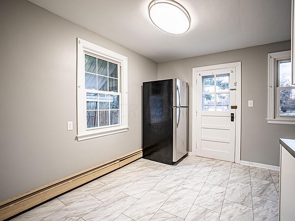 4th image of 1274 Shide Ave