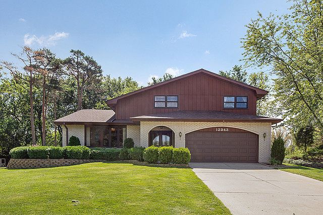 1st image of 12343 W Lake View Ct