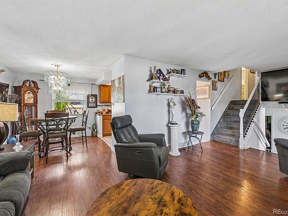 4th image of 6561 W 112th Place