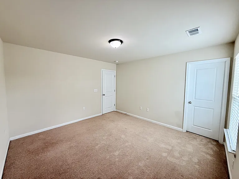 5373frontright2_06242026