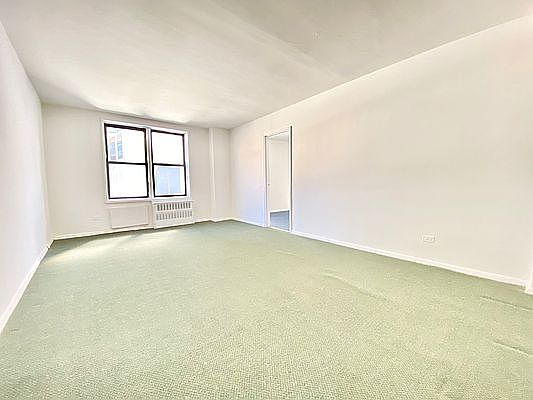 1st image of 86-03 Queens Blvd #4M