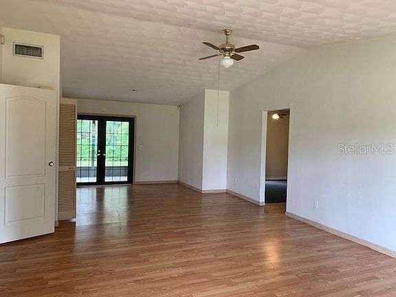 3rd image of 3426 Silver Palm Dr