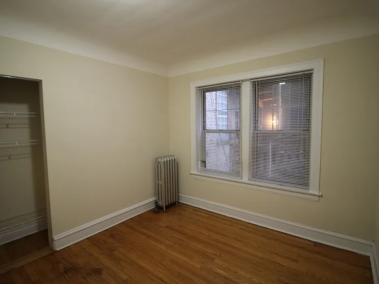 2316 W Granville Ave #1 — Photo 5