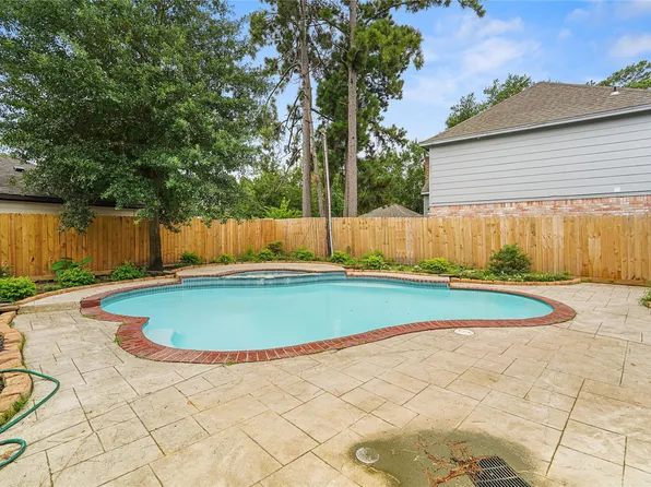 15027 Walters Rd, Houston, TX 77068