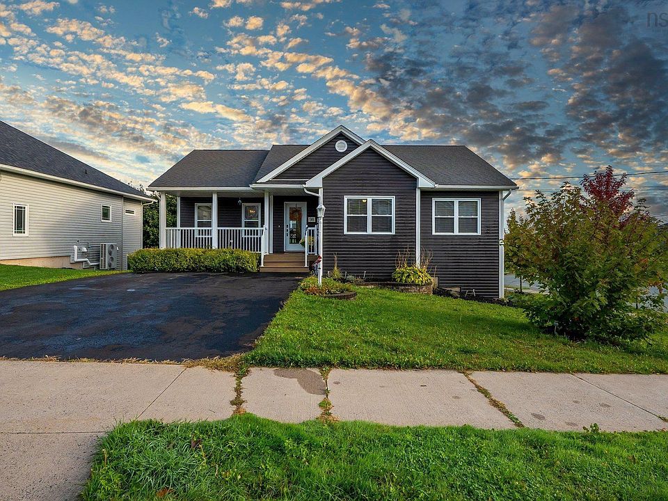 1st image of 98 Windwood Dr