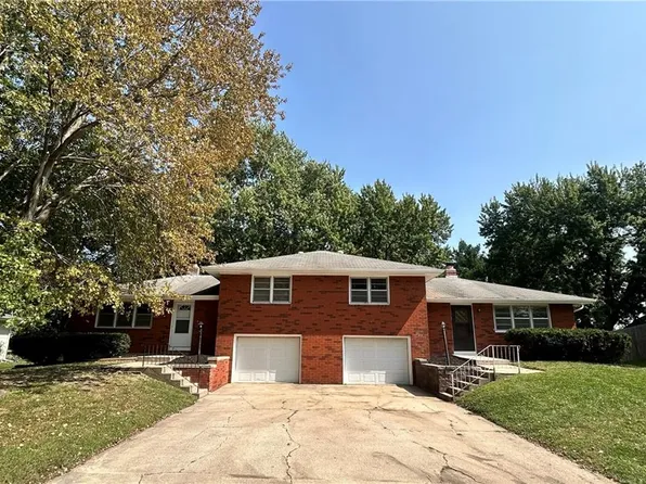 1107 Carol Dr, Saint Joseph, MO 64506